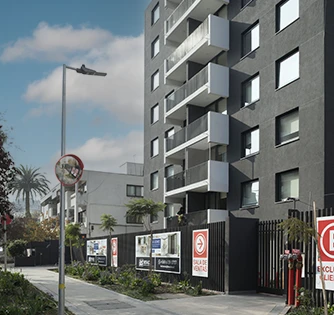 EDIFICIO LOS LEONES